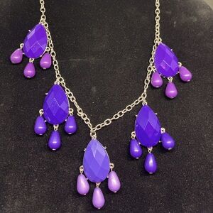 New lovely purple tear drop necklace.